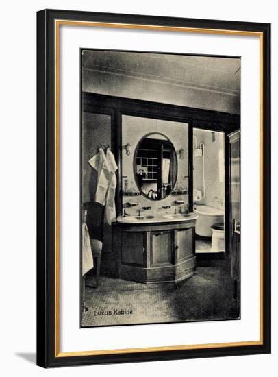 Blick in Die Luxus Kabine Eines Dampfers, Dusche-null-Framed Giclee Print