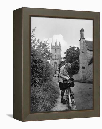 Blonde Tour Cyclist-null-Framed Premier Image Canvas