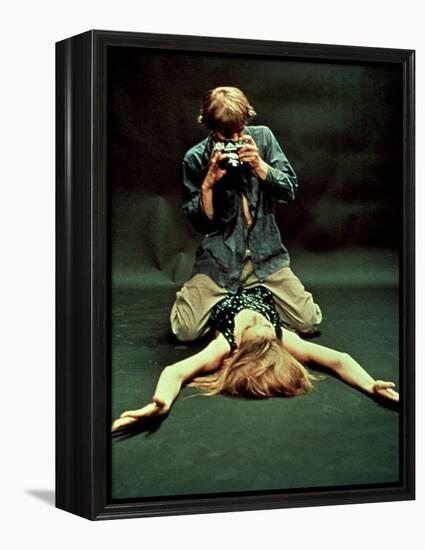 Blow-Up, David Hemmings, Verushka, 1966-null-Framed Stretched Canvas