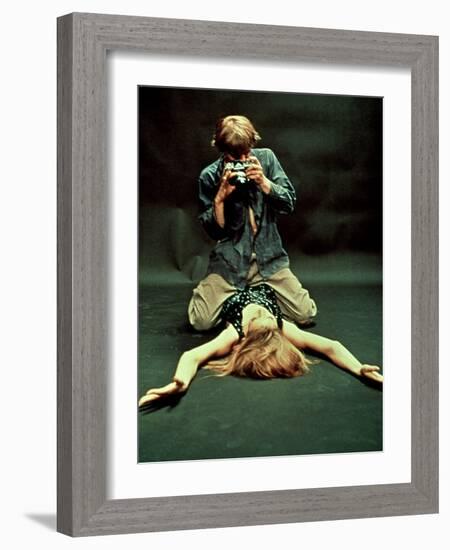 Blow-Up, David Hemmings, Verushka, 1966-null-Framed Photo