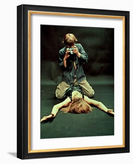 Blow-Up, David Hemmings, Verushka, 1966-null-Framed Photo