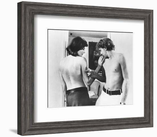 Blowup-null-Framed Photo