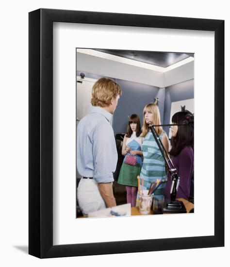 Blowup-null-Framed Photo