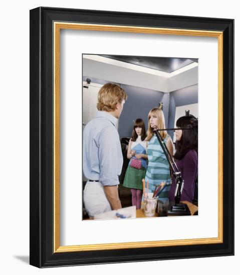 Blowup-null-Framed Photo