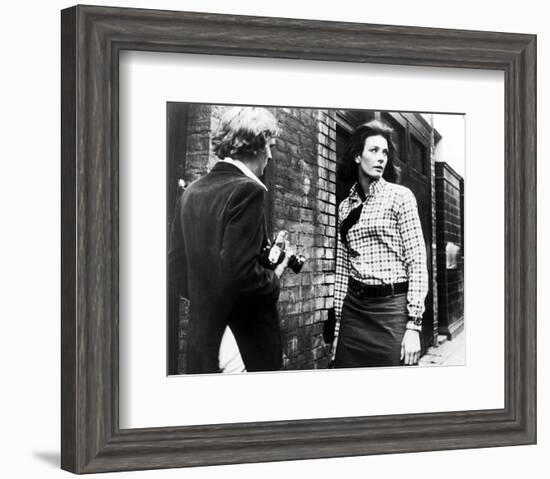 Blowup-null-Framed Photo