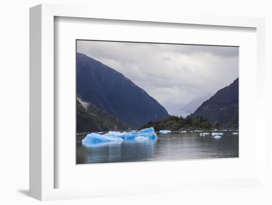 Blue icebergs and face of Sawyer Glacier, mountain backdrop, Stikine Icefield, Tracy Arm Fjord, Ala-Eleanor Scriven-Framed Photographic Print