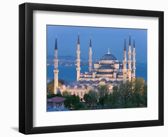 Blue Mosque, Sultanahmet, Bosphorus, Istanbul, Turkey-Gavin Hellier-Framed Photographic Print