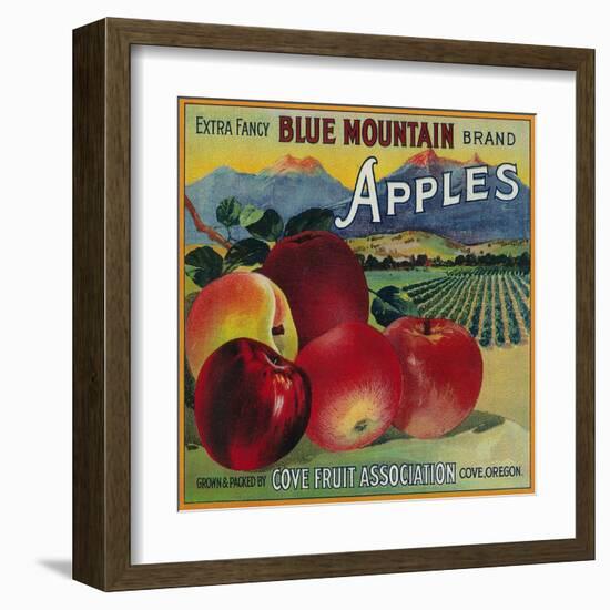 Blue Mountain Apple Crate Label - Cove, OR-Lantern Press-Framed Art Print