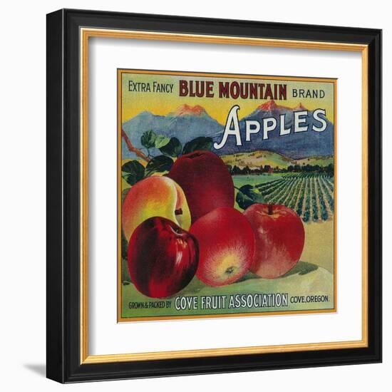 Blue Mountain Apple Crate Label - Cove, OR-Lantern Press-Framed Art Print