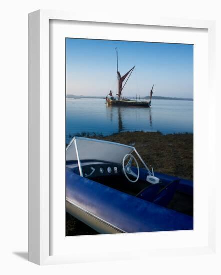 Bluexs-Tim Kahane-Framed Photographic Print