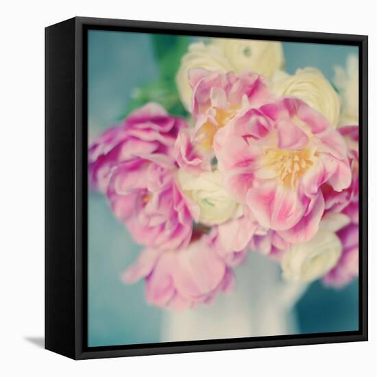Blushing Blooms I-Sarah Gardner-Framed Stretched Canvas