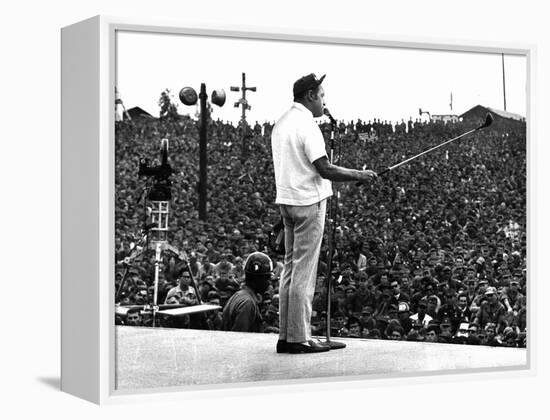 Bob Hope USO-Associated Press-Framed Premier Image Canvas