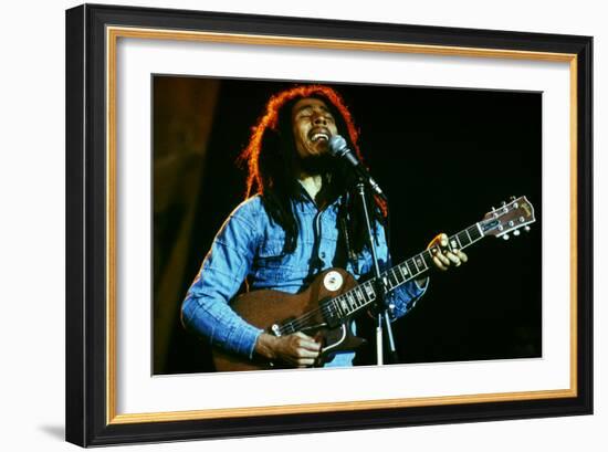 Bob Marley on Stage at Roxy Los Angeles May 26, 1976-null-Framed Photo