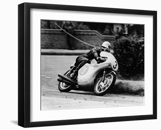 Bob Mcintyre on a Honda, Racing in the Isle of Man Junior Tt, 1961-null-Framed Photographic Print