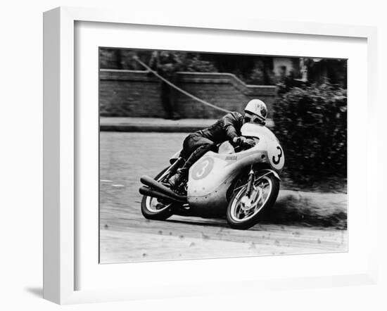 Bob Mcintyre on a Honda, Racing in the Isle of Man Junior Tt, 1961--Framed Photographic Print