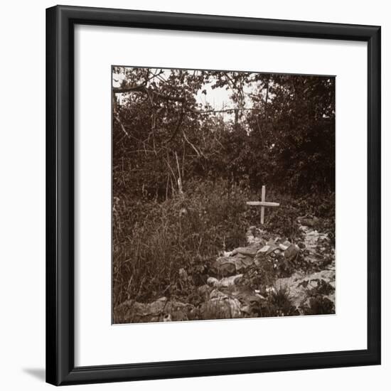 Body of German soldier, Ablain-Saint-Nazaire, Northern France, c1914-c1918-Unknown-Framed Photographic Print