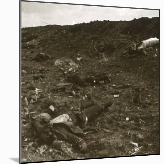 Body, Somme, northern France, c1916-c1918-Unknown-Mounted Photographic Print