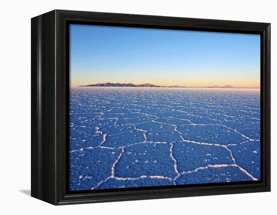 Bolivia, Potosi Department, Daniel Campos Province, View of the Salar de Uyuni, the largest salt fl-Karol Kozlowski-Framed Premier Image Canvas