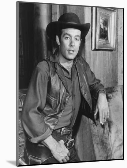 Bonanza, Pernell Roberts, 1959-1973-null-Mounted Photo