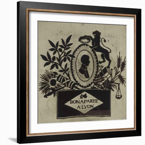 "Bonaparte à Lyon": tableau tissé dans un cadre noir et doré-null-Framed Giclee Print