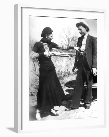 Bonnie And Clyde, 1933-null-Framed Photographic Print