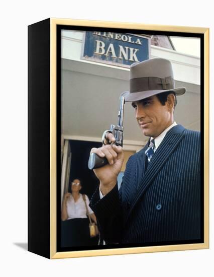 BONNIE AND CLYDE, 1967 directed by ARTHUR PENN Warren Beatty (photo)-null-Framed Stretched Canvas