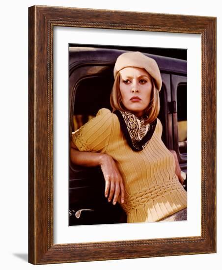 Bonnie and Clyde, Faye Dunaway, 1967-null-Framed Photo