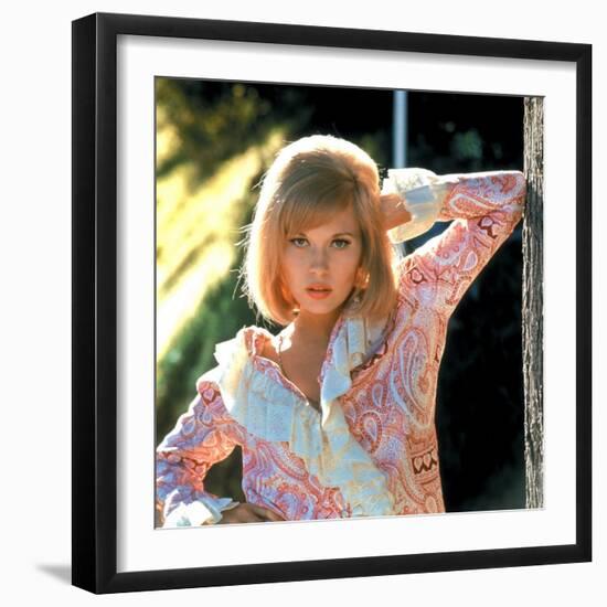 Bonnie and Clyde, Faye Dunaway, 1967-null-Framed Photo