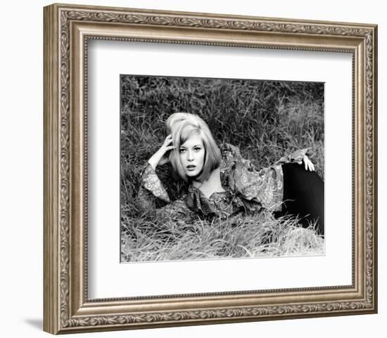 Bonnie and Clyde--Framed Photo