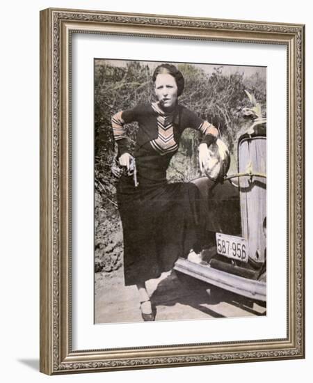 Bonnie Parker Posing Tough with a Gun and Cigar, c.1934-null-Framed Photographic Print