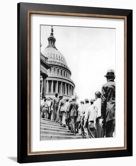 Bonus Army Marchers, 1932-null-Framed Photographic Print