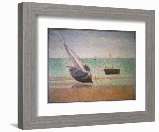 Boote Bei Ebbe Am Strand Von Grandcamp, 1885-Georges Seurat-Framed Giclee Print