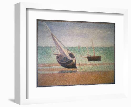 Boote Bei Ebbe Am Strand Von Grandcamp, 1885-Georges Seurat-Framed Giclee Print