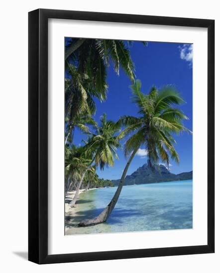 Bora Bora, Tahiti, Society Islands, French Polynesia, Pacific Islands, Pacific-Mawson Mark-Framed Photographic Print