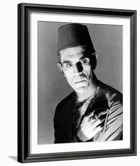 Boris Karloff - The Mummy-null-Framed Photo