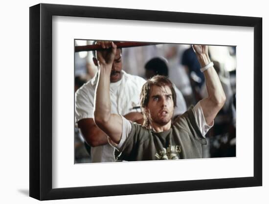 BORN ON THE FOURTH OF JULY, 1989 directed by OLIVER STONE Tom Cruise (photo)-null-Framed Photo