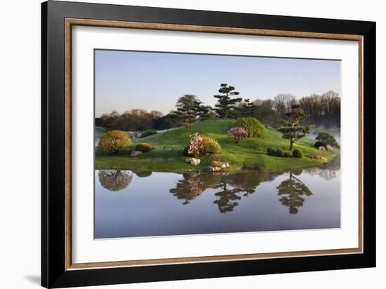 Botanic Dawn I-Larry Malvin-Framed Photographic Print