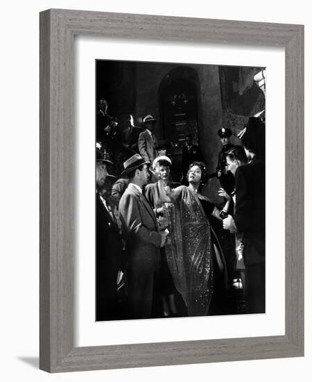 Boulevard du Crepuscule Sunset Boulevard by BillyWilder with Gloria Swanson, 1950 (b/w photo)-null-Framed Photo