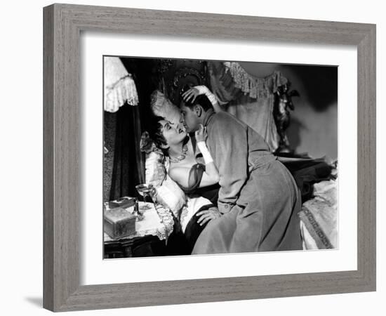 Boulevard du Crepuscule Sunset Boulevard by BillyWilder with Gloria Swanson and William Holden, 195-null-Framed Photo