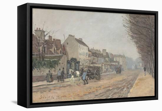 Boulevard Héloïse, Argenteuil, 1872-Alfred Sisley-Framed Premier Image Canvas