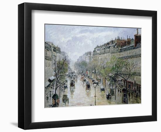 Boulevard Montmartre, 1897-Camille Pissarro-Framed Giclee Print