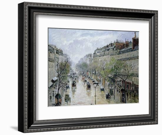 Boulevard Montmartre, 1897-Camille Pissarro-Framed Giclee Print