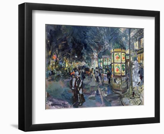 Boulevard Parisien La Nuit (Parisan Boulevard at Night). Description De L'animation Dans La Capital-Konstantin Alekseevich Korovin-Framed Giclee Print