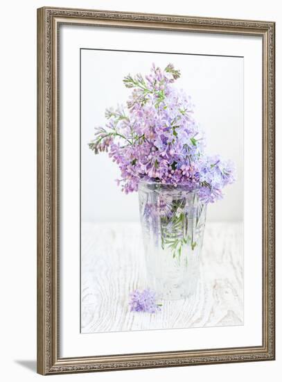 Bouquet of a Lilac-Es75-Framed Premium Giclee Print