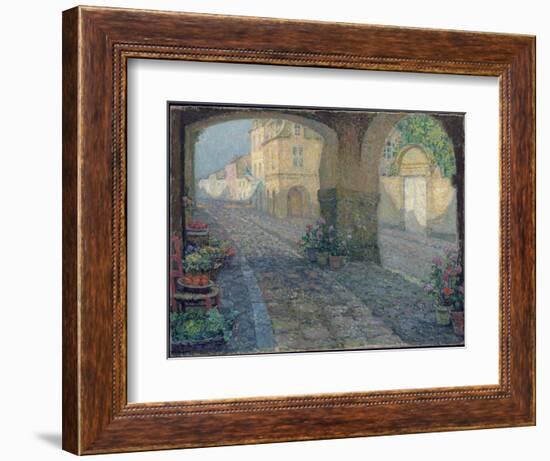 Boutique in the Old Porch; La Boutique De Vieux Porche, 1923 (Oil on Canvas)-Henri Eugene Augustin Le Sidaner-Framed Giclee Print