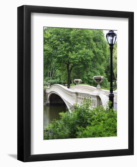 Bow Bridge, Central Park, Manhattan-Amanda Hall-Framed Photographic Print