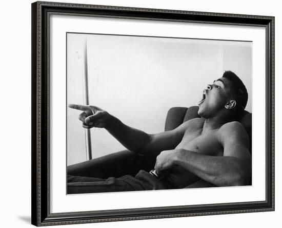 Boxer Cassius M. Clay, Aka Muhammad Ali-null-Framed Premium Photographic Print