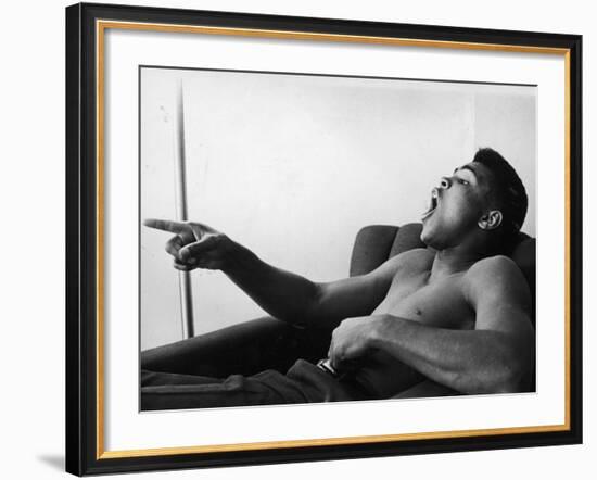 Boxer Cassius M. Clay, Aka Muhammad Ali-null-Framed Premium Photographic Print