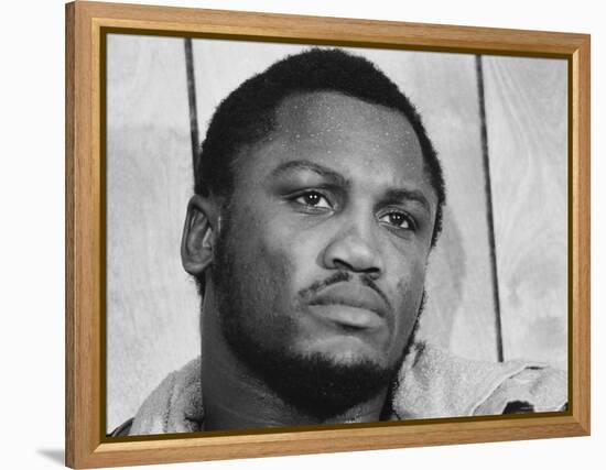 Boxer Joe Frazier Training for a Fight Against Muhammad Ali-John Shearer-Framed Premier Image Canvas