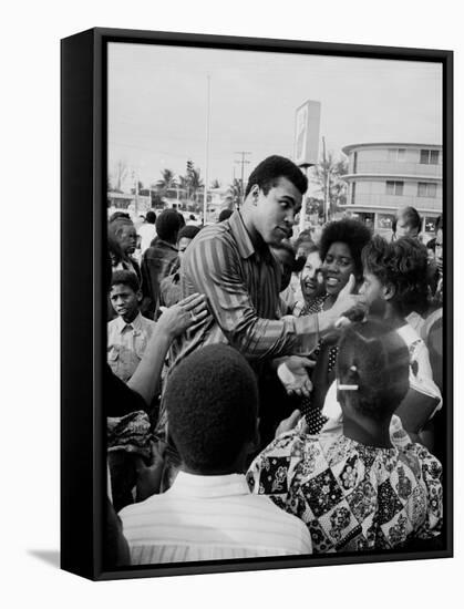Boxer Muhammad Ali with Fans before Bout with Joe Frazier-John Shearer-Framed Premier Image Canvas